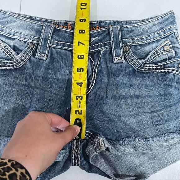Rock Revival Eliana Boot Cuff Denim Shorts Embellished Y2K Flap Pockets 25 - Picture 7 of 8